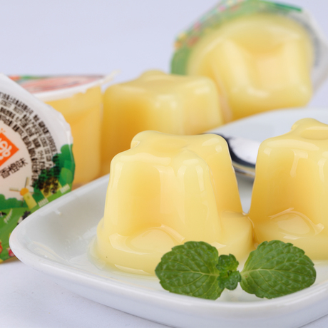 蔓越莓曲奇200g+什锦果冻360g+可吸冰淇淋1个+烤肉粒1个