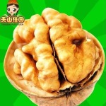 天山佳园 吐鲁番无核白葡萄干500g+新货核桃500g超值套餐