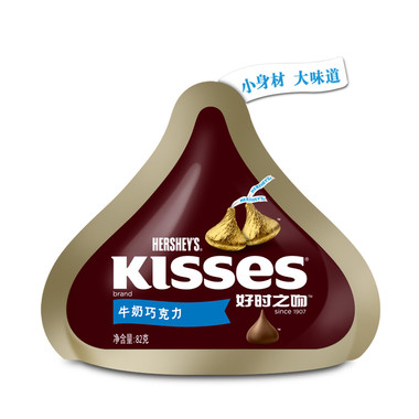 好时之吻 牛奶巧克力82g+乐事 无限薯片(忠于原味)104g/筒+美年达 橙味汽水六联包330ml*6+彩虹 缤纷充气糖果(原果味)300g+乐事 无限薯片(海盐巧克力味)104g/筒