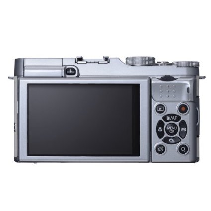 FUJIFILM富士 数码相机X-A1(16-50mm)套机 F3.5-5.6 OIS 悦色版礼盒装(原厂皮套+肩带)