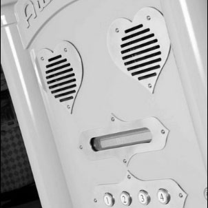 那些真正的“我愿意”或许都藏在浪漫玩味的游戏里——自动结婚贩卖机。。一起玩吧~