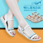 News 2015夏季新款真皮平跟凉鞋 平底孕妇防滑休闲女鞋