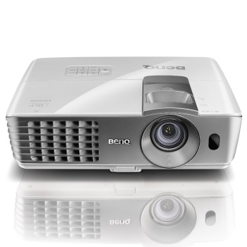 BenQ明基 TH1070投影机 原生1080P高清蓝光3D家用投影仪 无屏电视