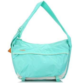 combi康贝 大容量斜肩妈咪包 附送柔软尿布垫