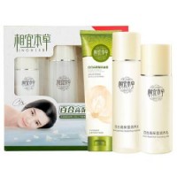 inoherb相宜本草 百合高保湿系列套装(润养水150ml+润养乳120g+洁面乳130g)