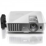 BenQ明基 W1075 全高清无线家用投影仪 3D家庭影院 投影机 无屏电视