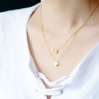 潮宏基 四叶草之恋 黄金锁骨链