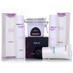 御泥坊 薰衣草有效修护套装(面膜220g+柔肤水150ml+乳液120ml+洁面乳100ml)