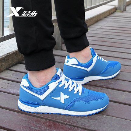 XTEP特步 男鞋跑步鞋2016夏季新款透气网面运动鞋复古慢跑鞋旅游鞋985119119923