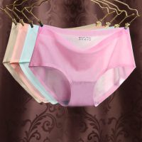 维曼姿 女士无痕内裤4条装冰丝一片式中腰低腰性感提臀三角内裤薄款夏 多组可选