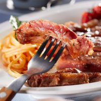 小牛凯西 澳洲牛肉菲力儿童家庭牛排1300g团购套餐10人份 送刀叉酱料