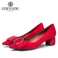 GD·FENDU古典风度 2017女鞋春季新款浅口中跟鞋韩版尖头粗跟百搭单鞋女