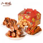 小胡鸭 零食大礼包 香辣鸭脖 鸭翅 鸭爪 独立小包装食用方便 共9种550g