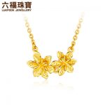 六福珠宝 栀子花足金吊坠黄金项链吊坠女套链含坠4.56g 计价GMGTBN0009