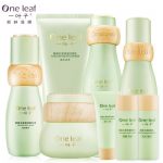 One Leaf一叶子 护肤品套装补水保湿爽肤水乳液面霜面部护理化妆品套装男女