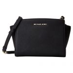 Michael Kors迈克科尔斯 女士 真皮经典耳朵包黑色款 Womens Jet Set Travel Lg Ew Shoulder Bag Black (Black 001) 均码