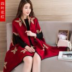 花相依恋 披肩围巾两用女秋冬天韩版百搭春秋加厚保暖冬季长款披风斗篷外套 多款可选